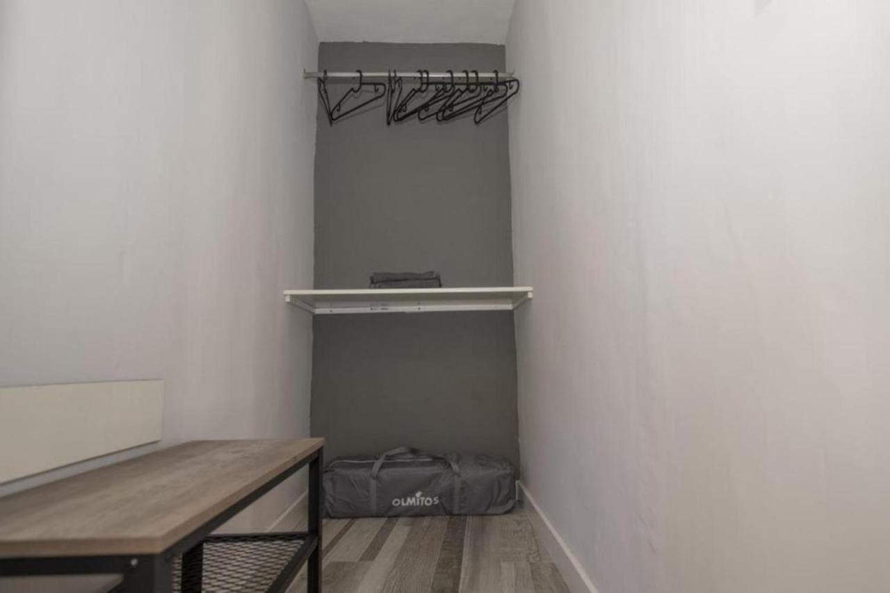 Elegante Apartamento Para 5 En El Centro De Caceres Con Wifi Экстерьер фото